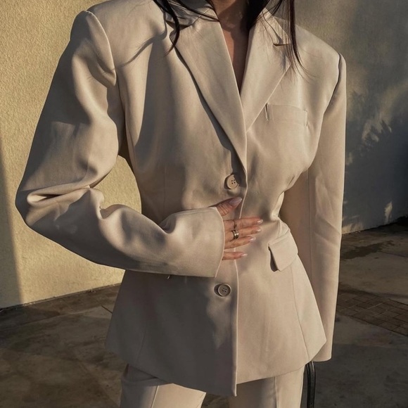 NWT Helsa Recycled Twill S Curve Jacket Blazer Fitted Hourglass Light Khaki Tan - Picture 5 of 14